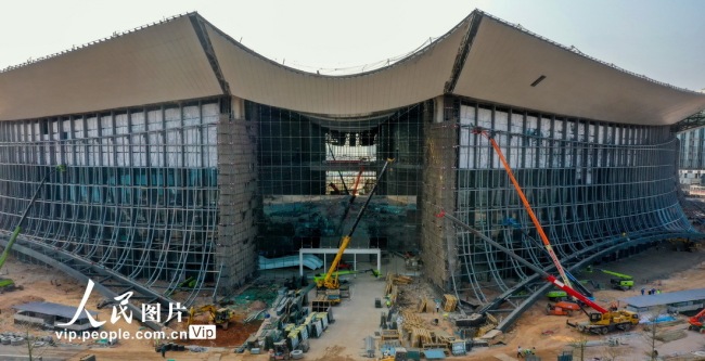 廣(guǎng)東廣州:國際(jì)金融論壇會(hui)址建設如火(huǒ)如荼