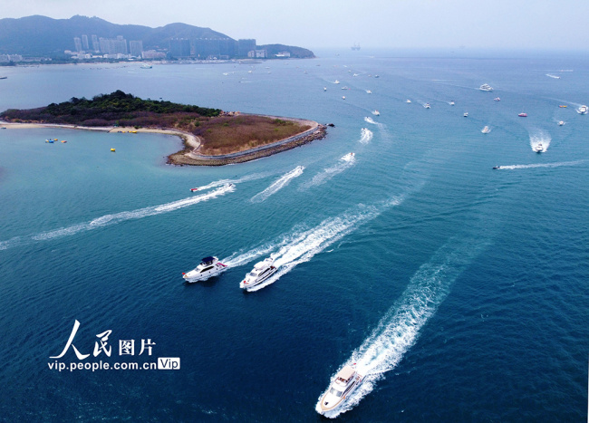 海南(nan)三亞：千(qian)帆出海(hǎi)