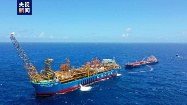 我(wǒ)國自主開發深水(shuǐ)油田群原油産量(liang)突破1000萬噸