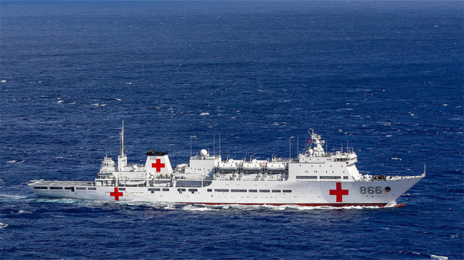 “和平方舟”航程(cheng)累計達280800海裡